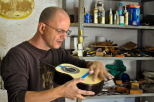 luthier